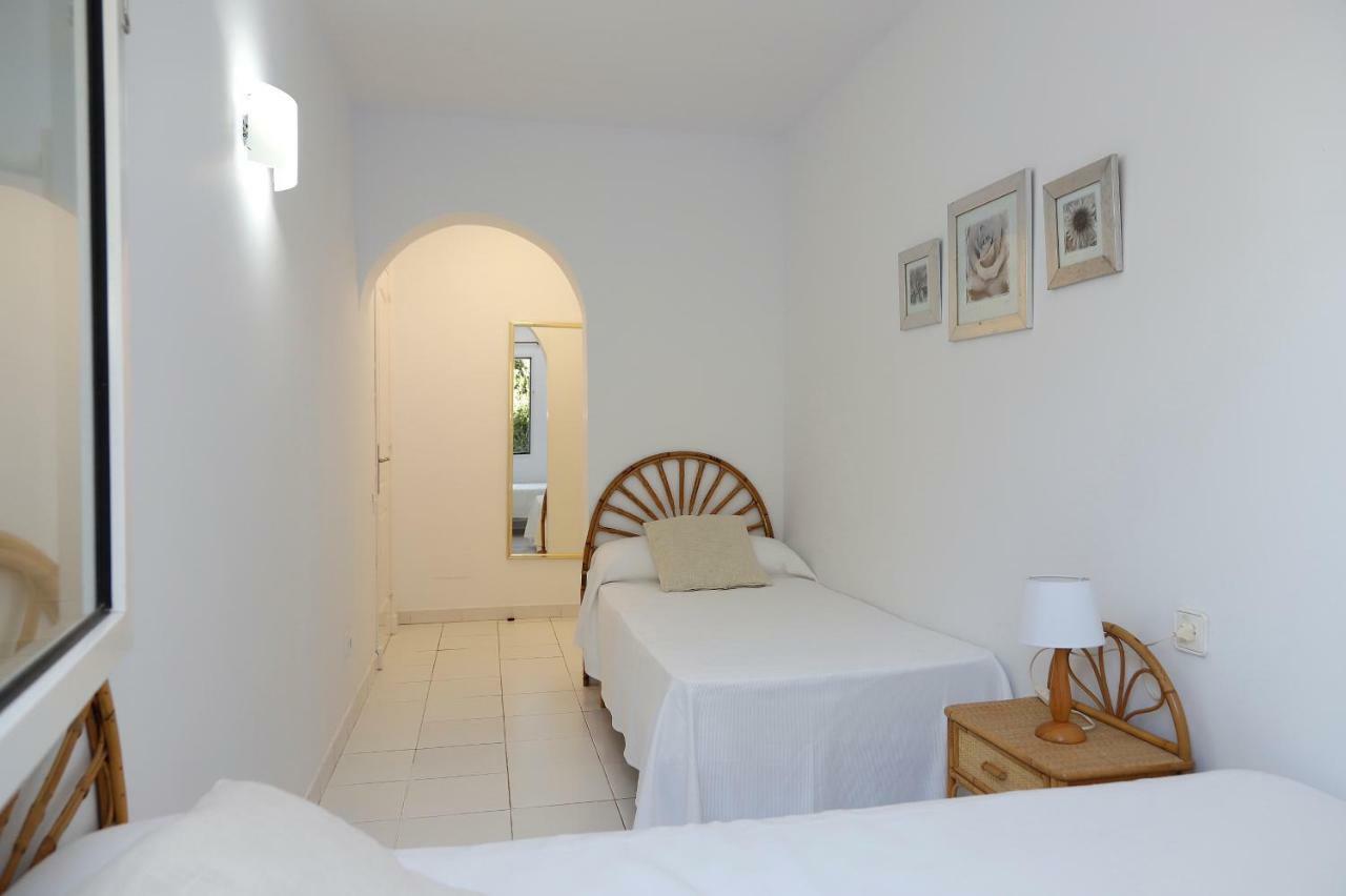 Amanecer En Port D'Addaia Apartment เอสเมร์คาดัล ภายนอก รูปภาพ