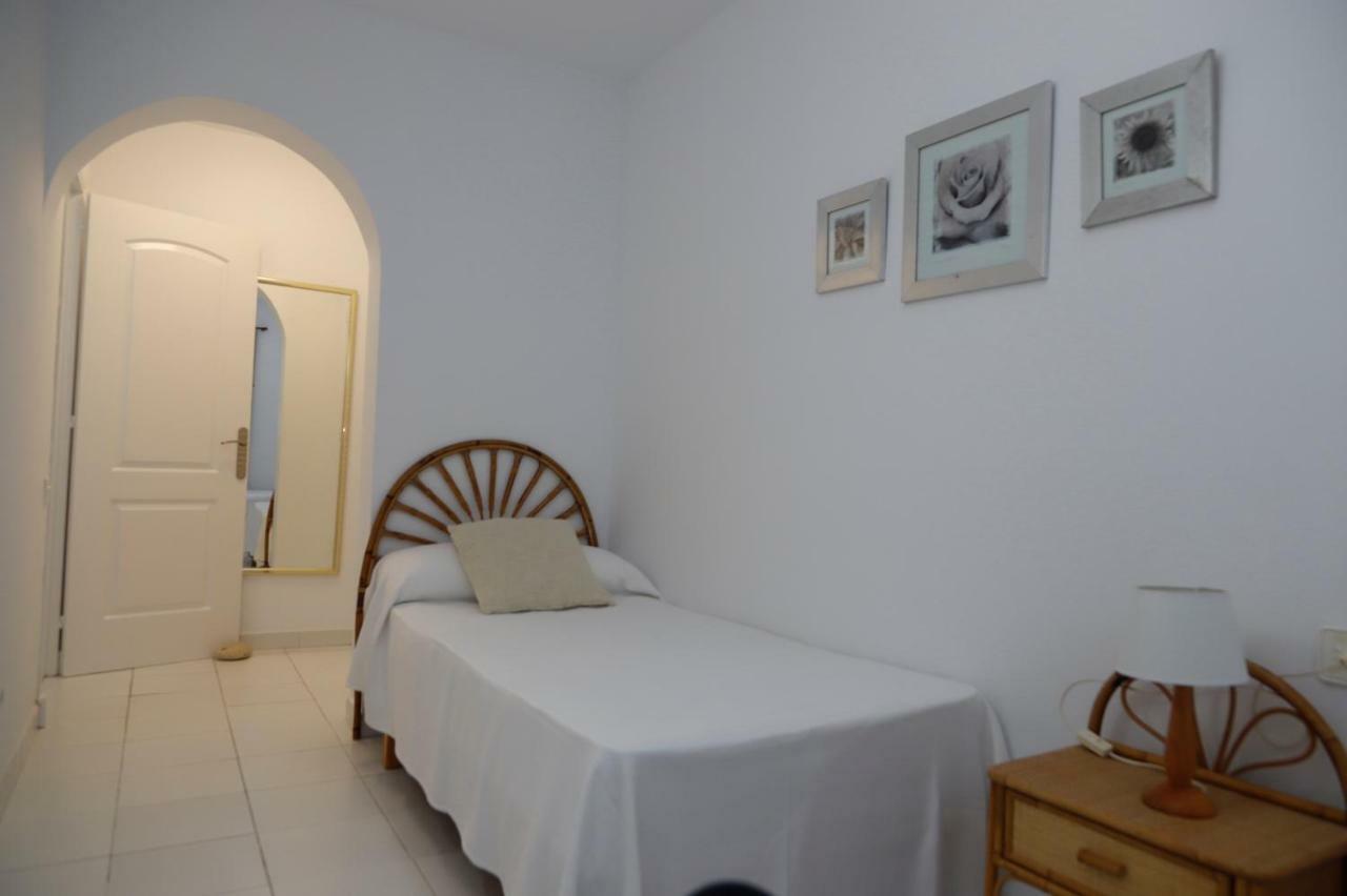 Amanecer En Port D'Addaia Apartment เอสเมร์คาดัล ภายนอก รูปภาพ