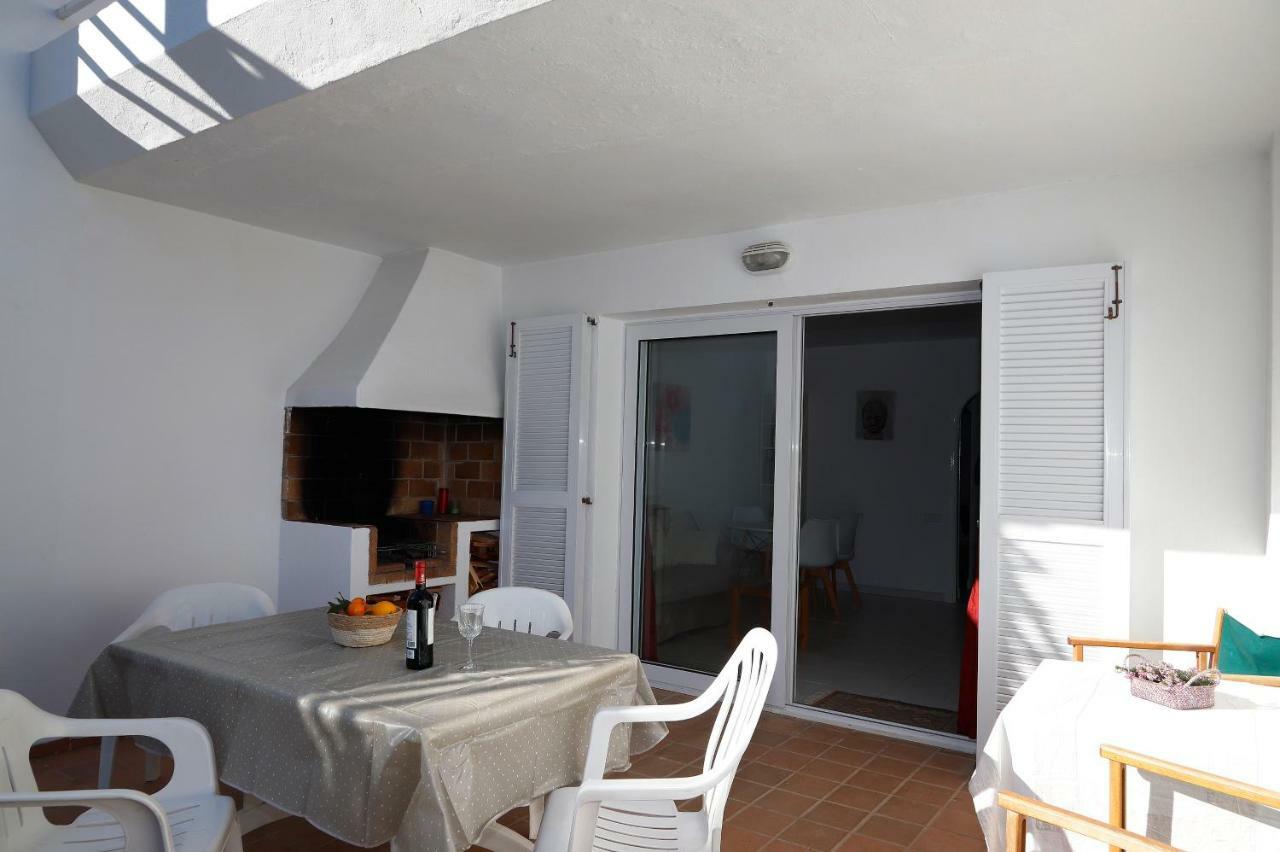 Amanecer En Port D'Addaia Apartment เอสเมร์คาดัล ภายนอก รูปภาพ